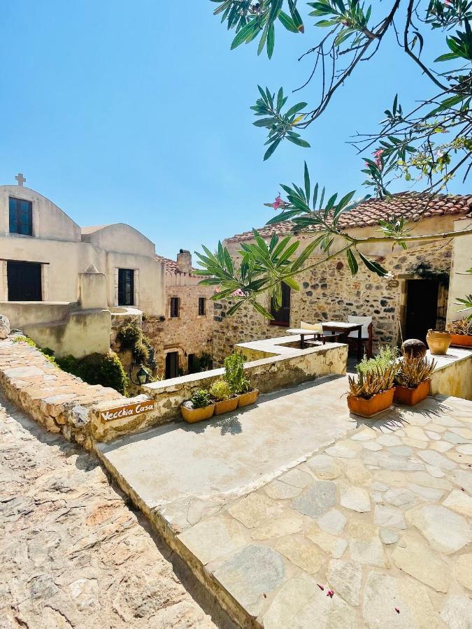 Вилла Vecchia Casa Монемвазия Экстерьер фото